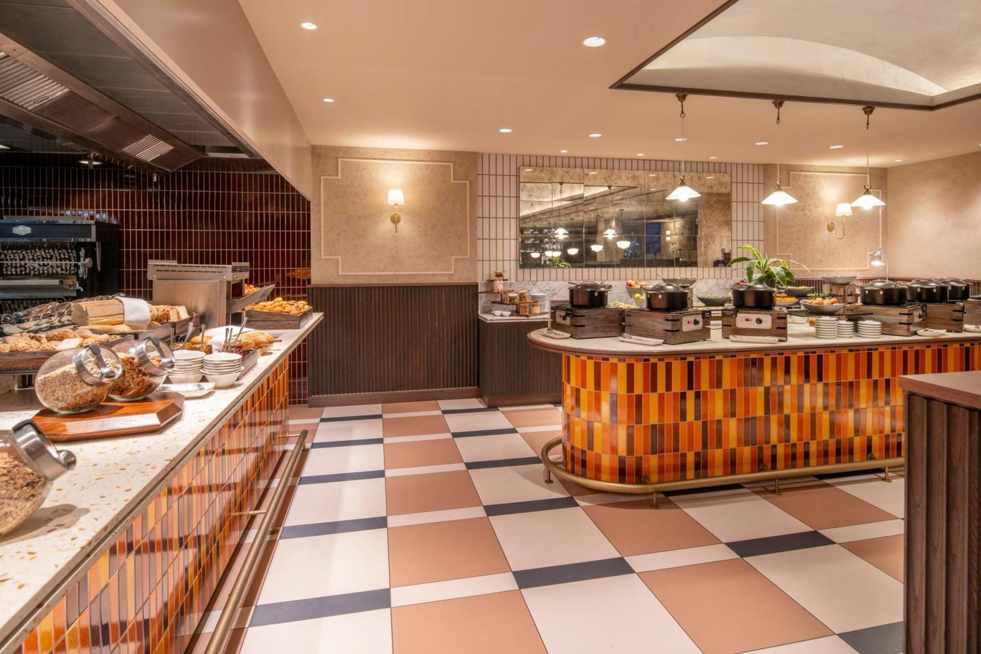 Brussels Marriott Hotel Grand Place Bagian luar foto