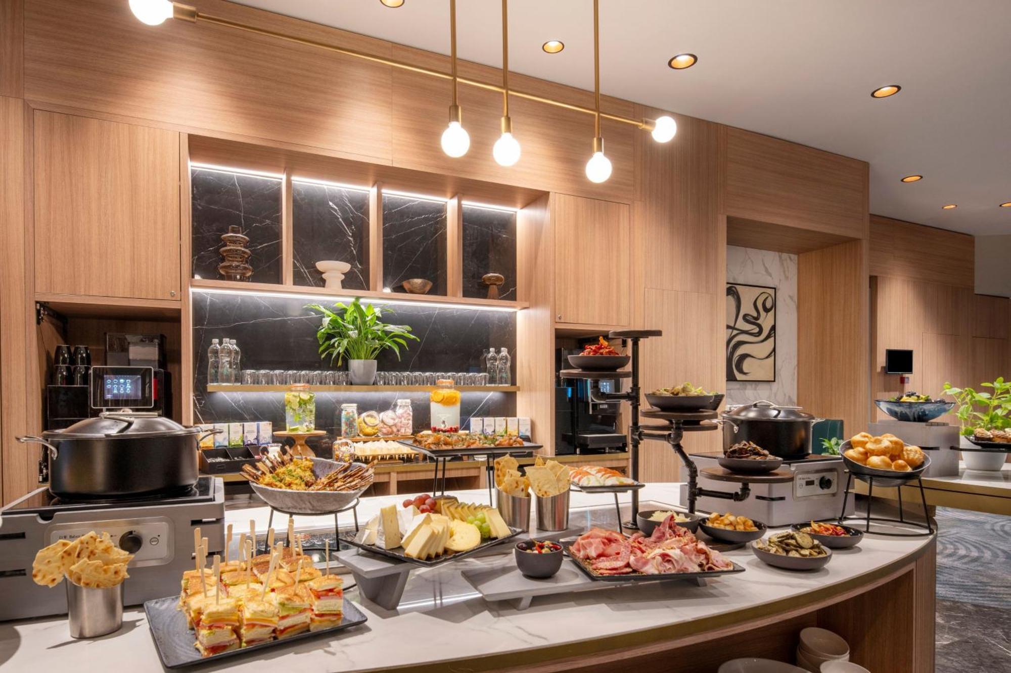 Brussels Marriott Hotel Grand Place Bagian luar foto