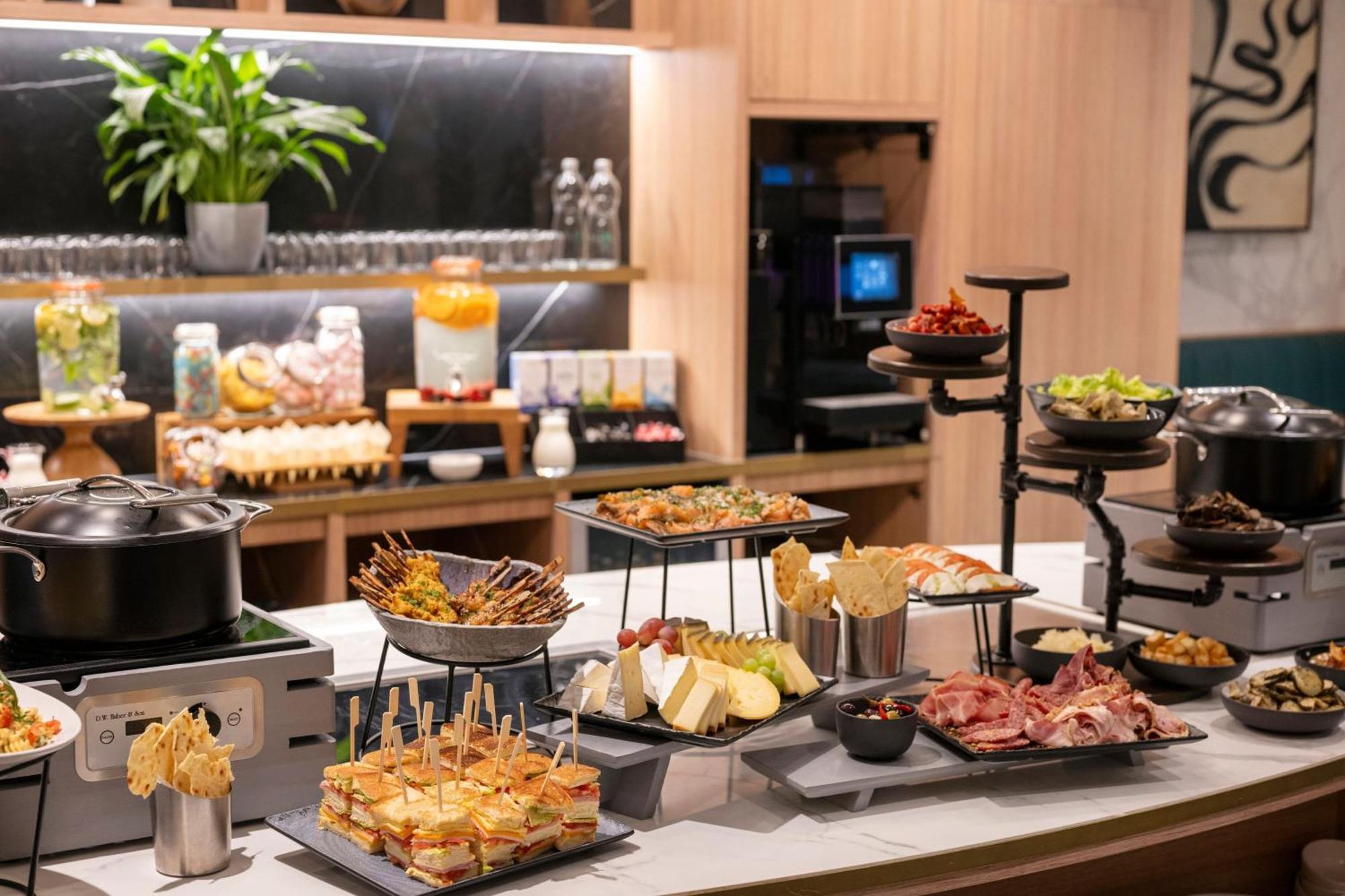 Brussels Marriott Hotel Grand Place Bagian luar foto