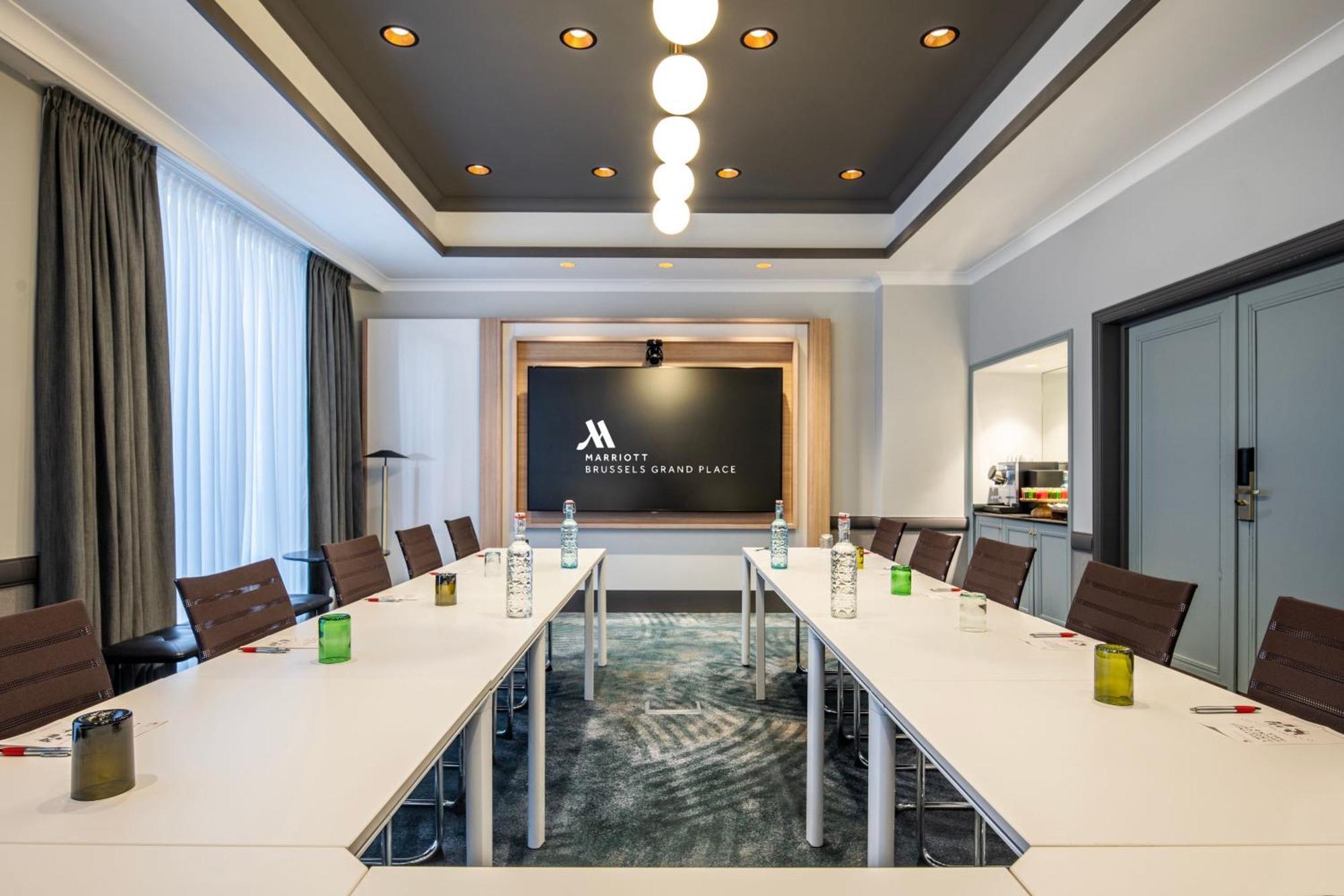 Brussels Marriott Hotel Grand Place Bagian luar foto