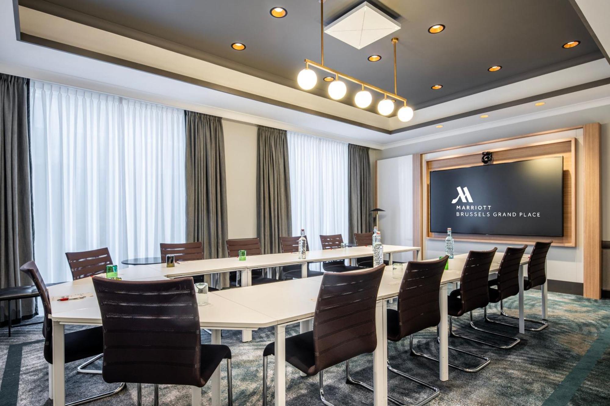 Brussels Marriott Hotel Grand Place Bagian luar foto